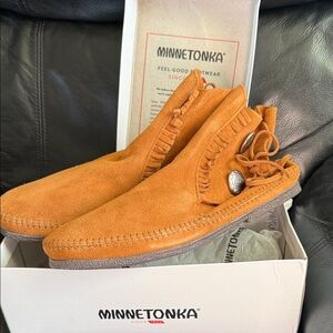 Minnetonka Men's Orange Suede Loafers